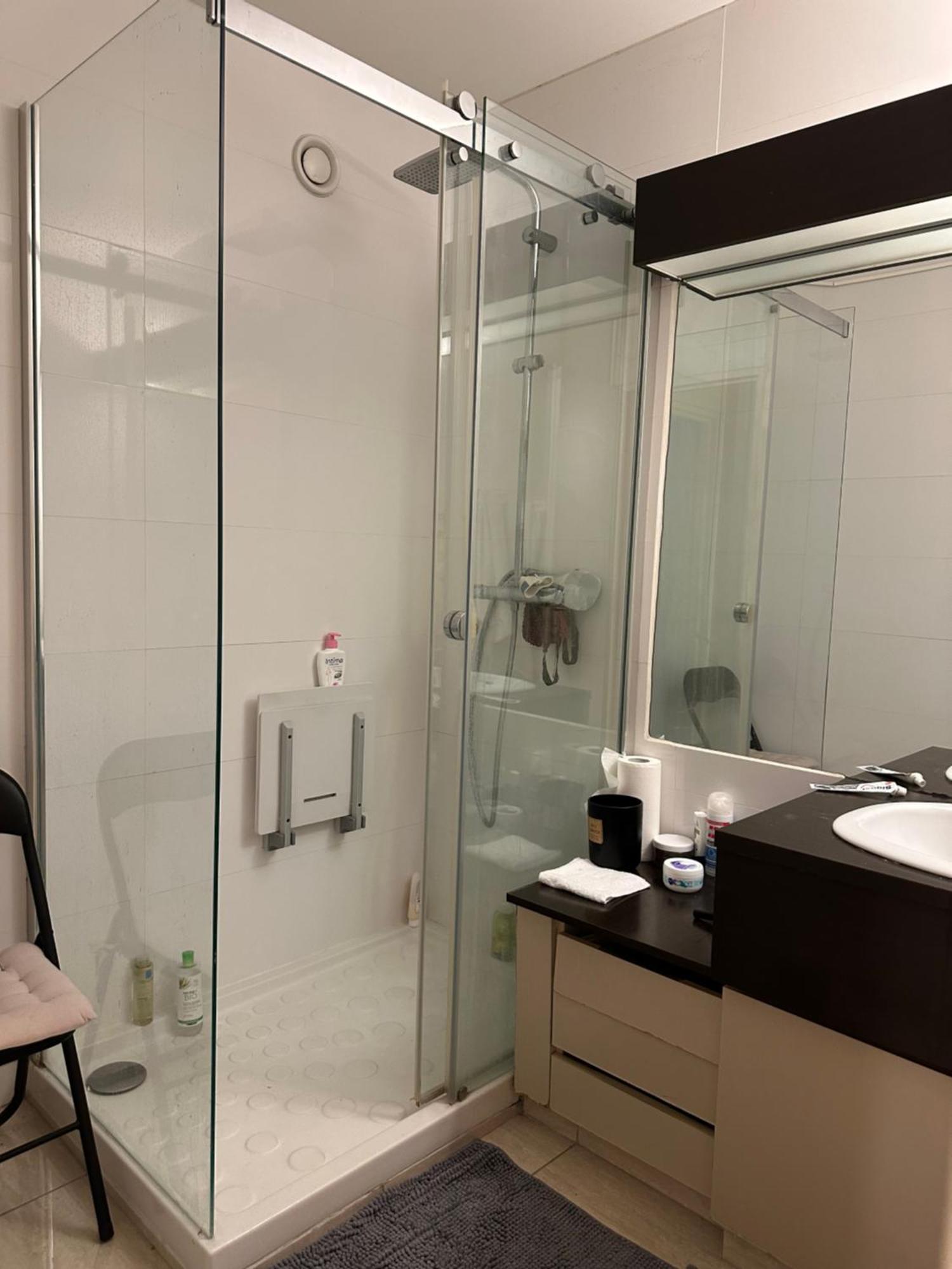 Joli Appartement 49 M² Proche Centre Paris, イシー＝レ＝ムリノー エクステリア 写真
